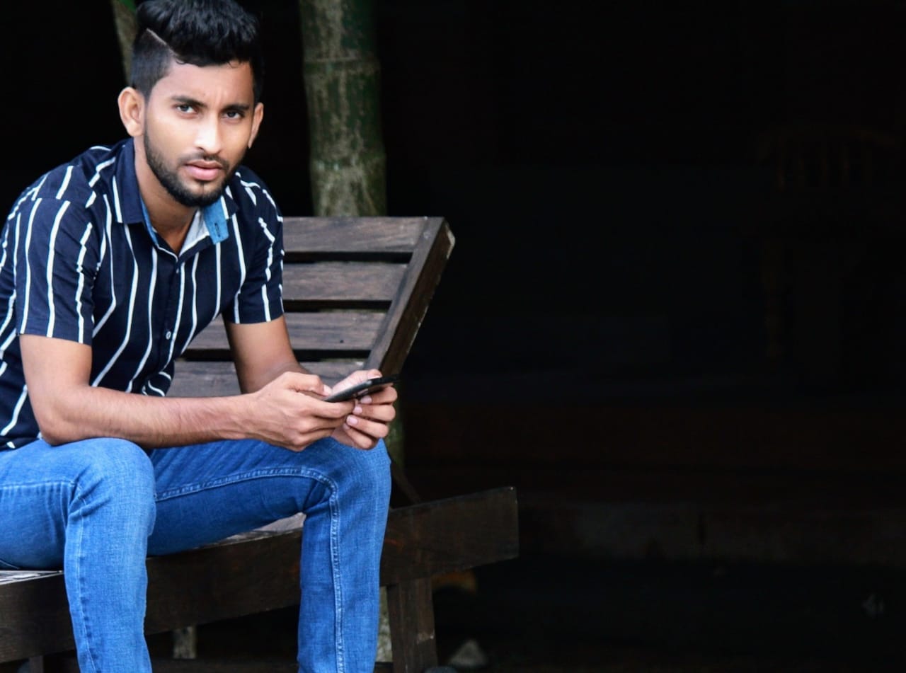 M281
